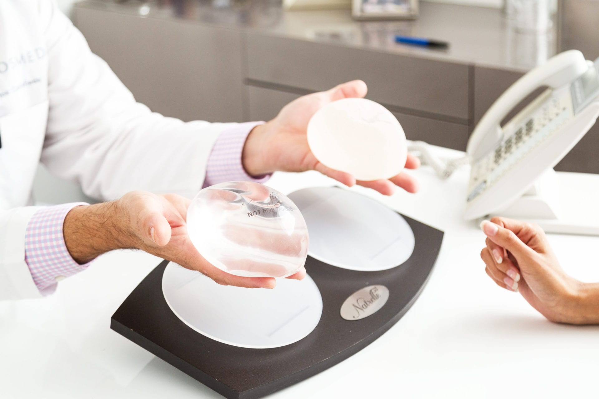 How Long Do Breast Implants Last? VIDA Wellness and Beauty